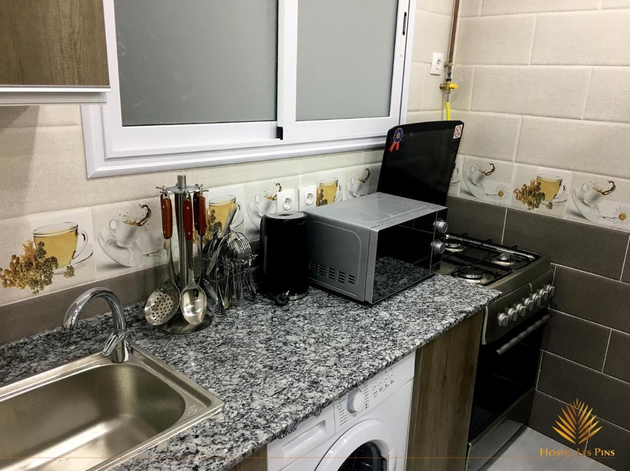 Hostel Les Pins Alger Εξωτερικό φωτογραφία